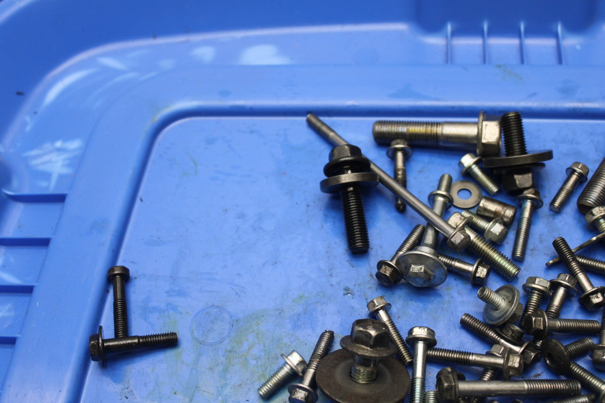 08-09 HONDA CBR1000RR ENGINE MOUNTING BOLTS HARDWARE MOTOR SCREWS BB128