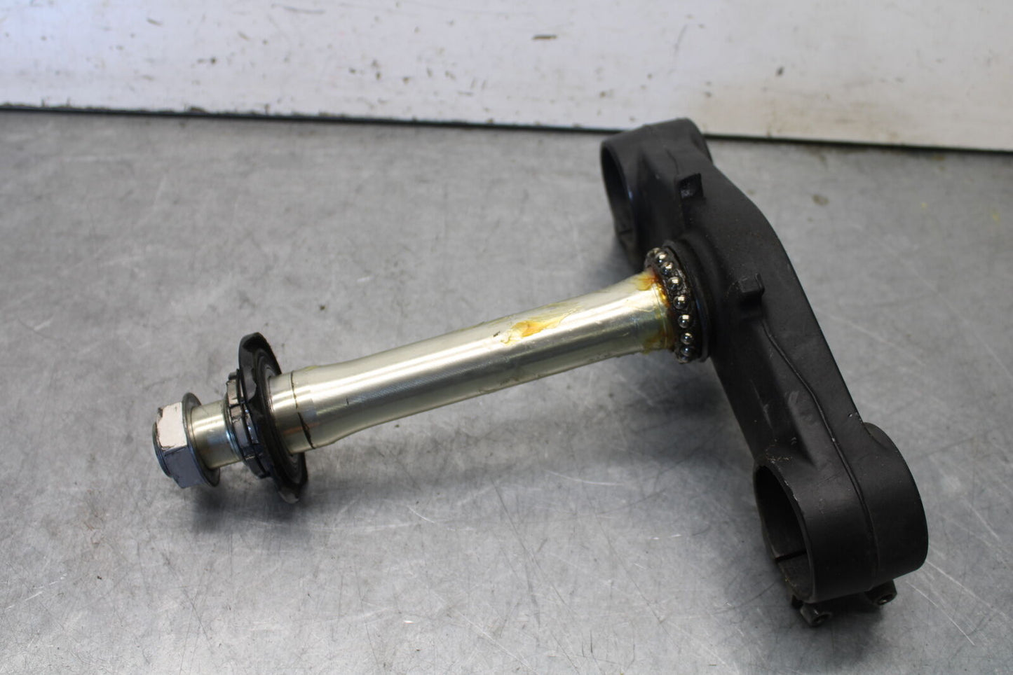 09-12 KAWASAKI NINJA ZX6R ZX600R FRONT FORKS CLAMP LOWER TRIPLE TREE STEM BB656