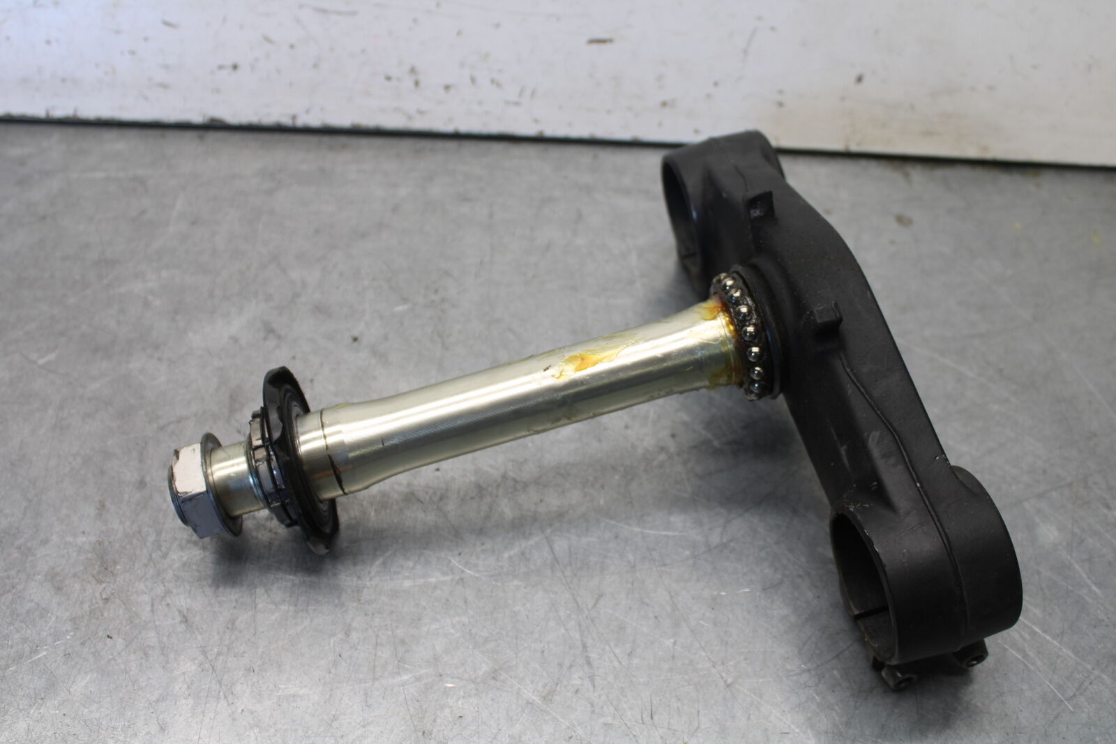 09-12 KAWASAKI NINJA ZX6R ZX600R FRONT FORKS CLAMP LOWER TRIPLE TREE STEM BB656