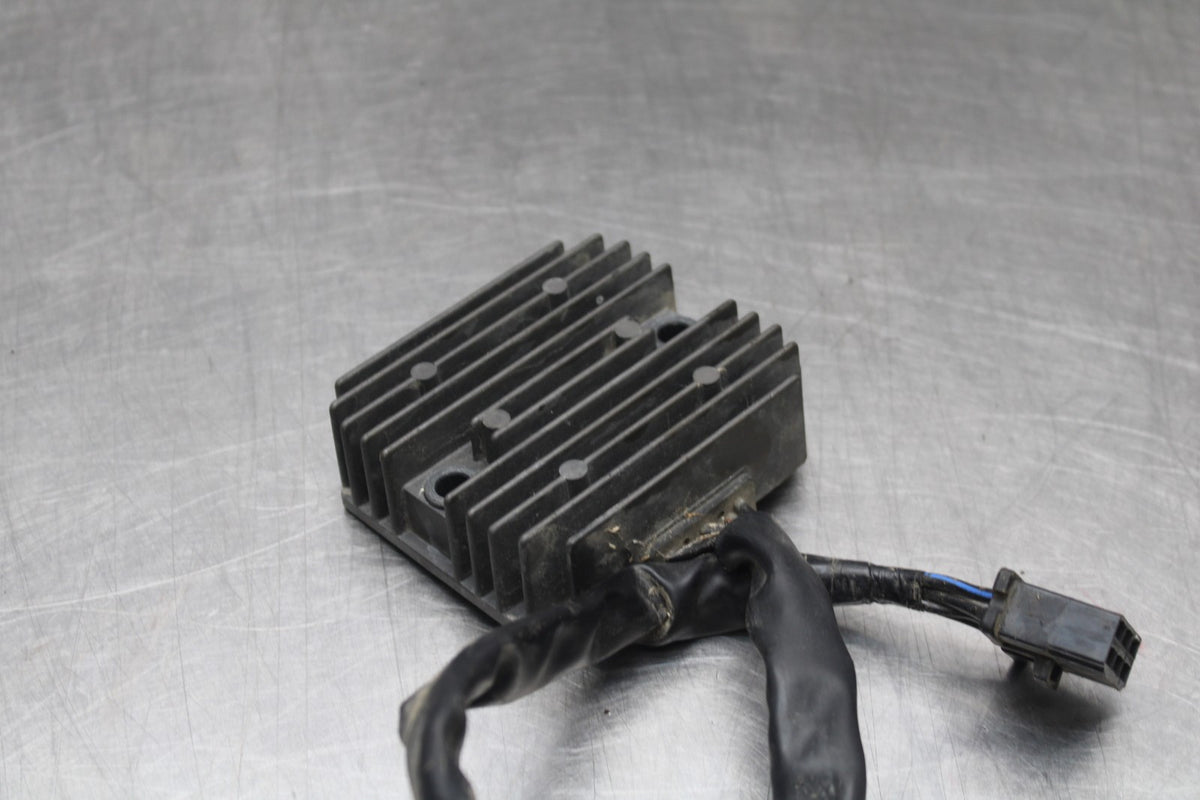 08 HONDA CBR125R RECTIFIER VOLTAGE REGULATOR BB804