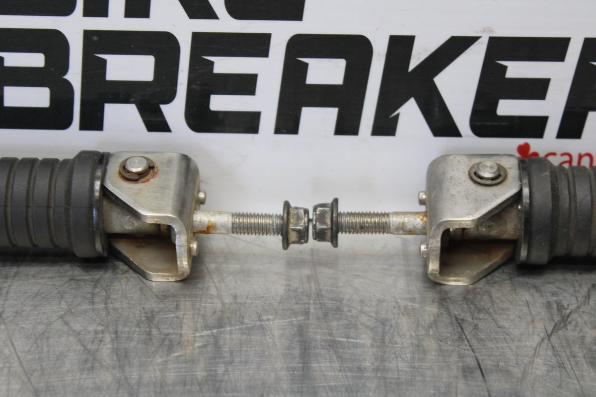 05 TRIUMPH ROCKET III REAR PASSENGER FOOT STEP PEG BB186