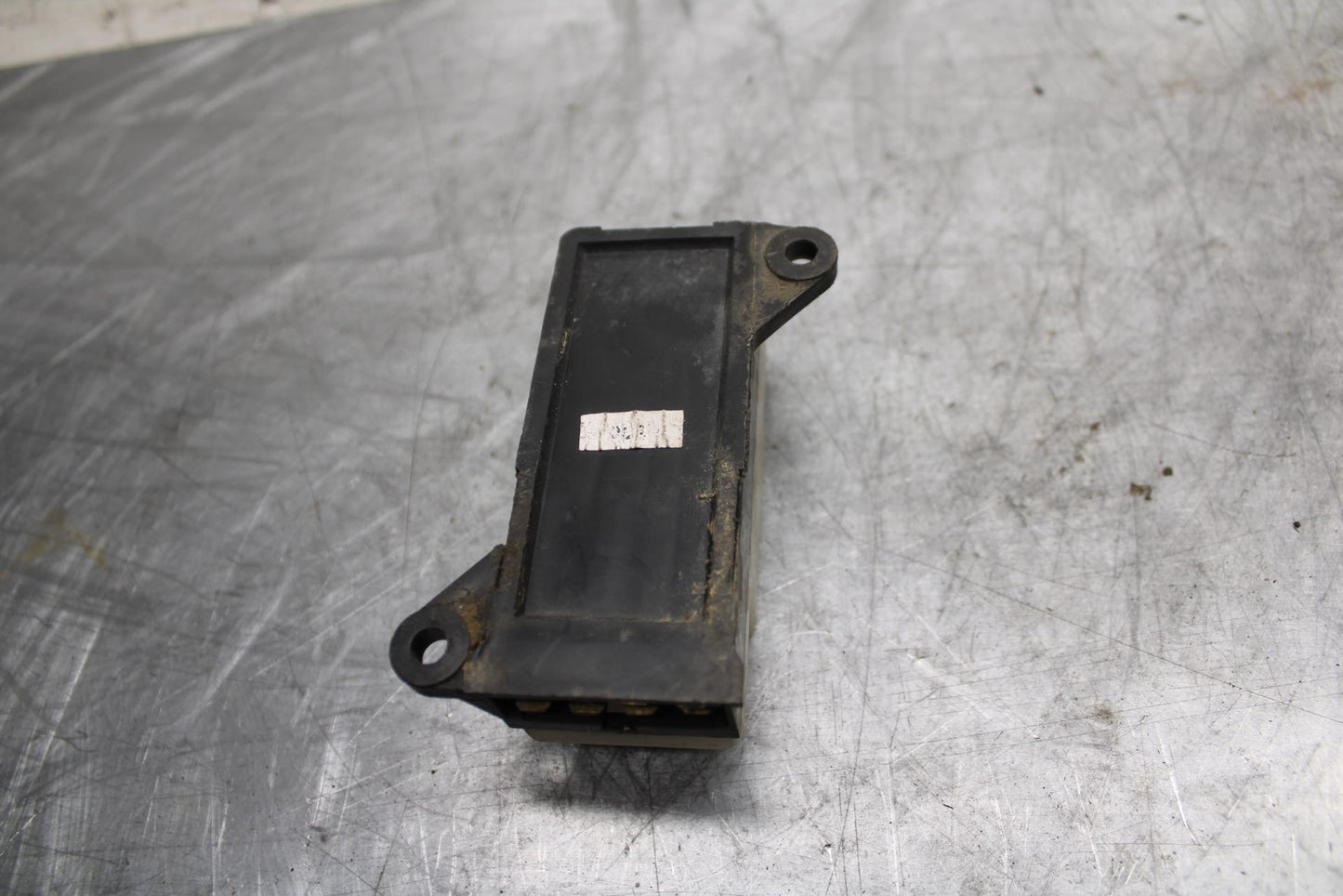 91-92 SUZUKI GSXR750 M  RELAY ASSEMBLY FUSE BOX BB493