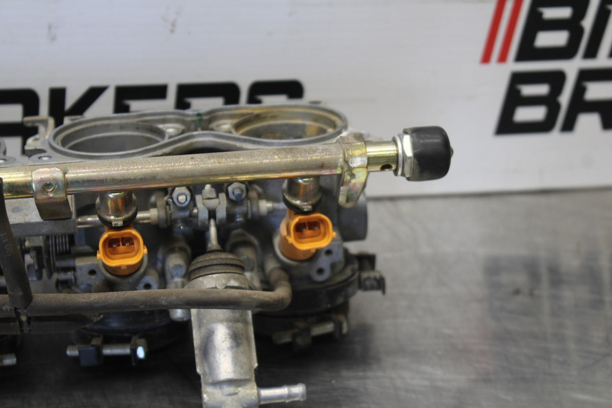 05-06 HONDA CBR600RR MAIN FUEL INJECTORS / THROTTLE BODIES BB893