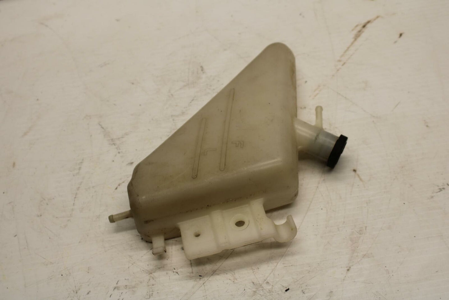 08-09 SUZUKI GSXR600 COOLANT WATER TANK RESERVOIR BOTTLE 17910-37H00 BB250