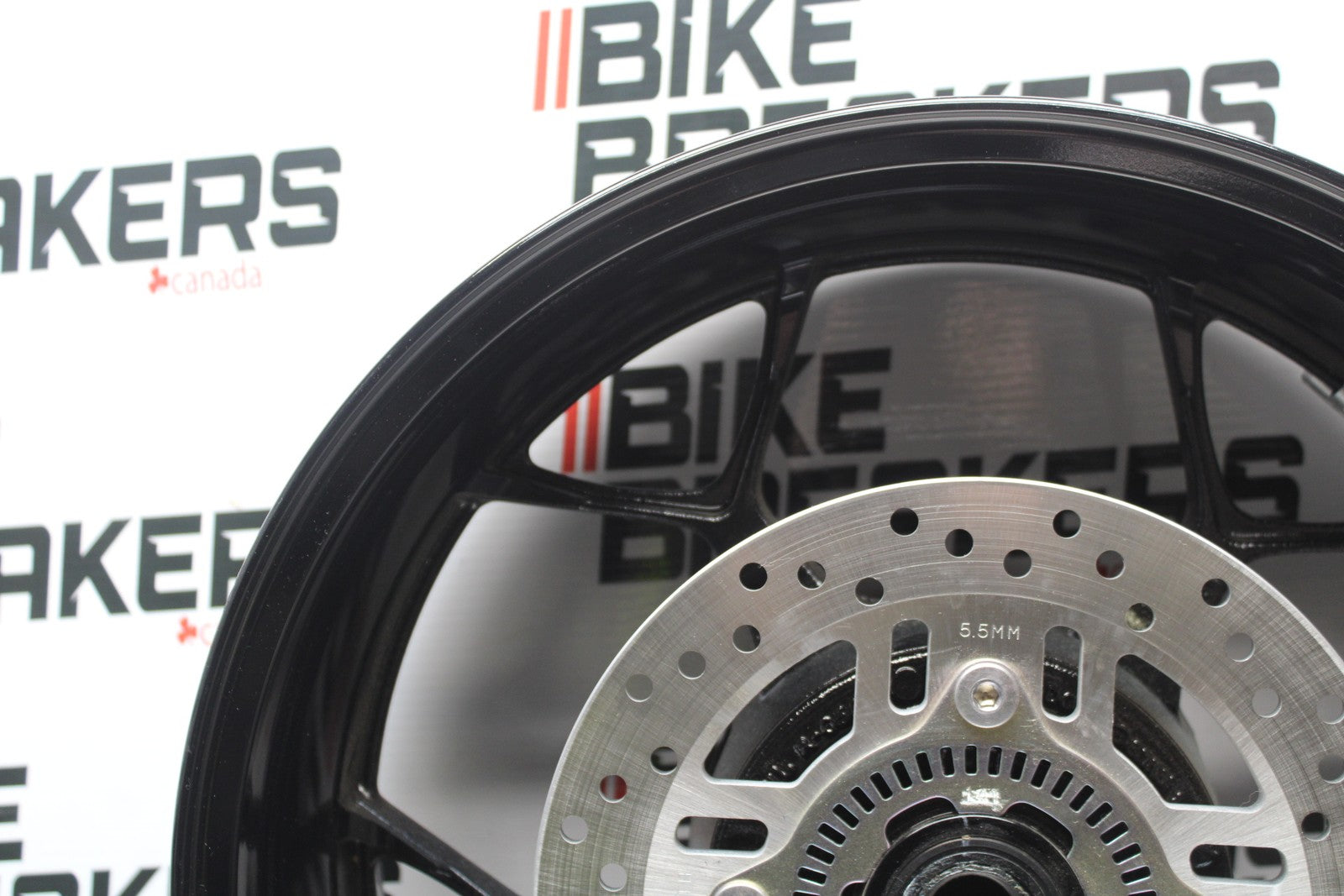 23-24 KAWASAKI NINJA ZX14R NEW TAKE OFF!! REAR WHEEL BACK RIM & ROTOR BB764