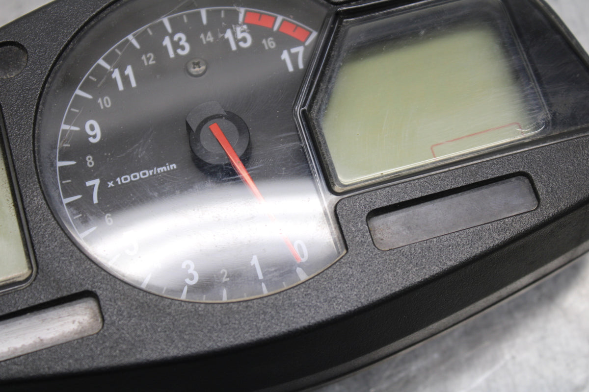 09 HONDA CBR600RR SPEEDO TACH GAUGES CLUSTER SPEEDOMETER TACHOMETER  BB760