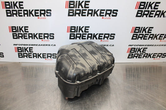 09-15 YAMAHA FZ6R AIRBOX AIR INTAKE FILTER BOX BB161