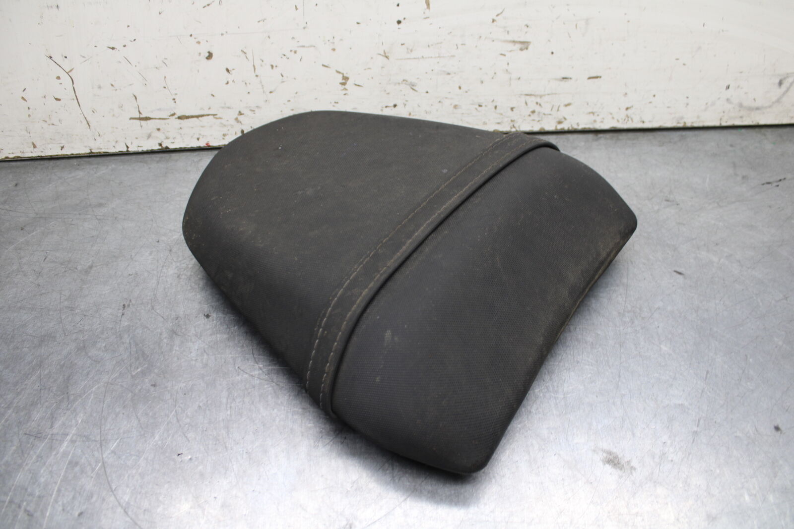 14-15 KAWASAKI NINJA 650 EX650F ABS REAR PASSENGER TANDEM SEAT PAD SADDLE BB741