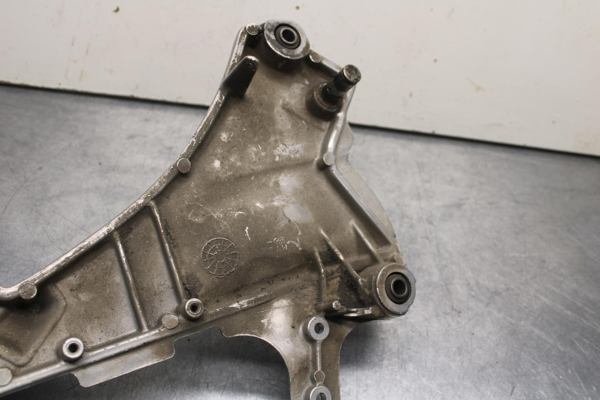 2001 Honda ST1100 LEFT RIGHT PASSENGER FOOTPEGS AND MOUNTS, SET, PAIR BB89