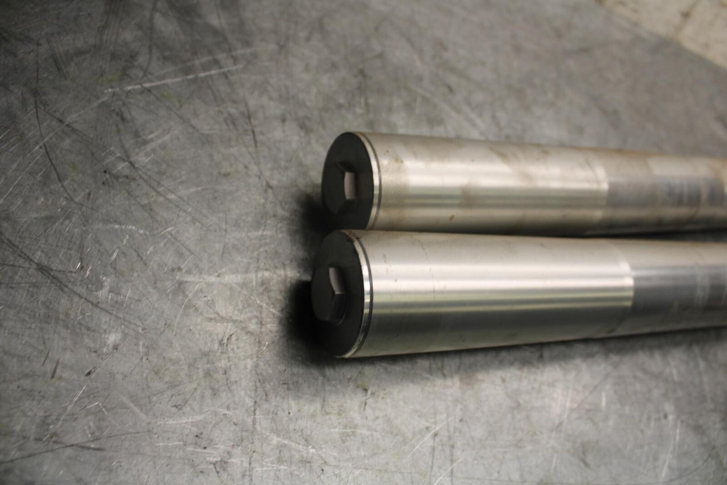 2007 Suzuki Boulevard M50B FRONT FORKS SHOCK SUSPENSION SET PAIR BB537