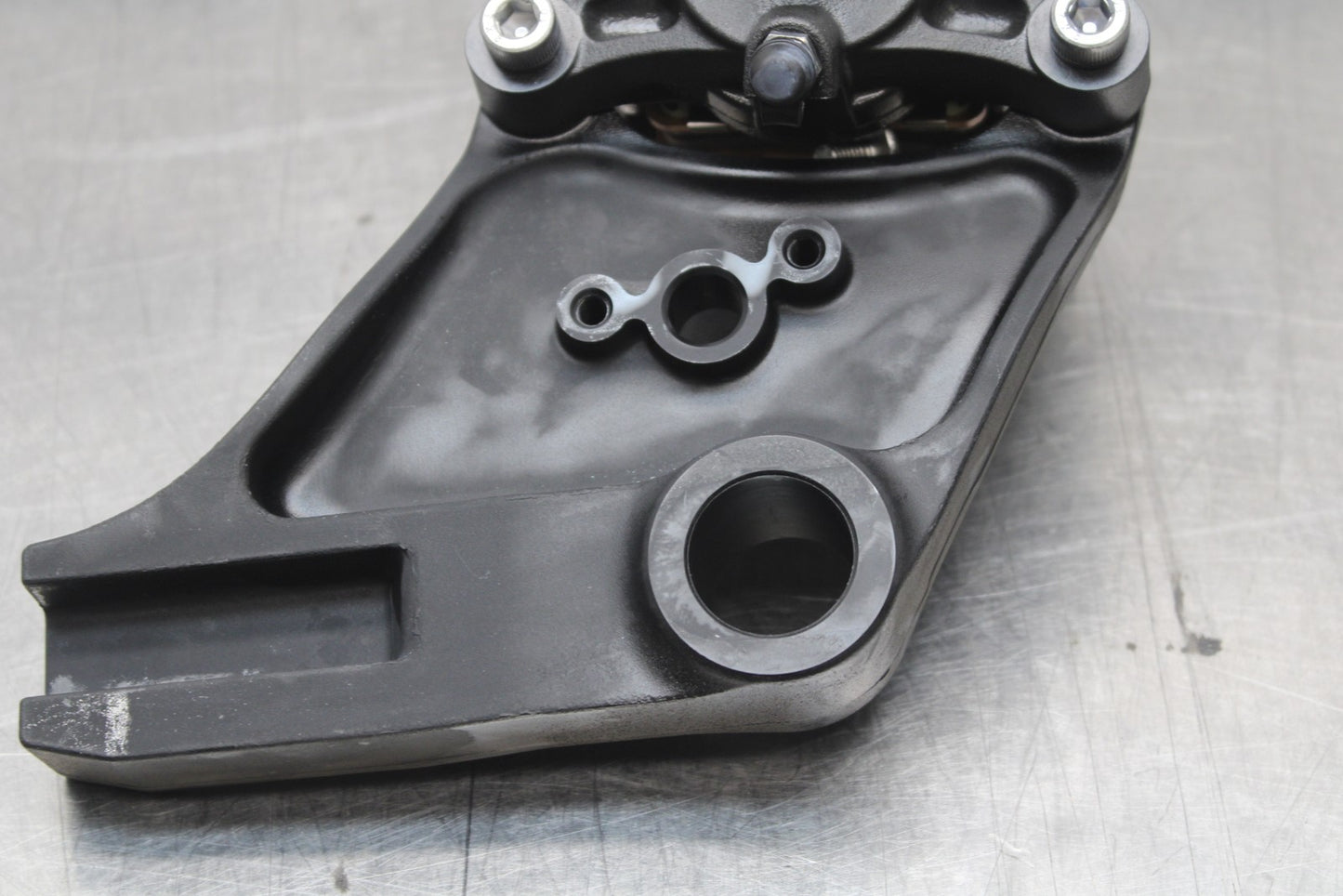 23-24 KAWASAKI NINJA ZX14R REAR BACK BRAKE CALIPER W MOUNT BRACKET BB764