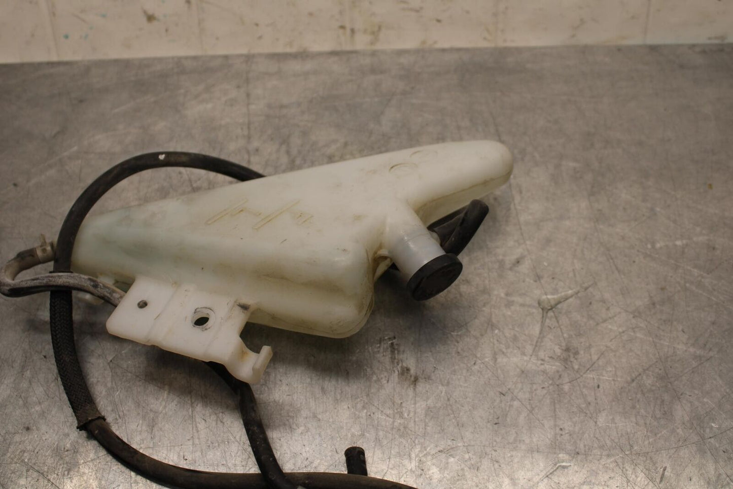 2017 Suzuki GSXR600 COOLANT WATER TANK RESERVOIR BOTTLE 17910-14J00 BB598