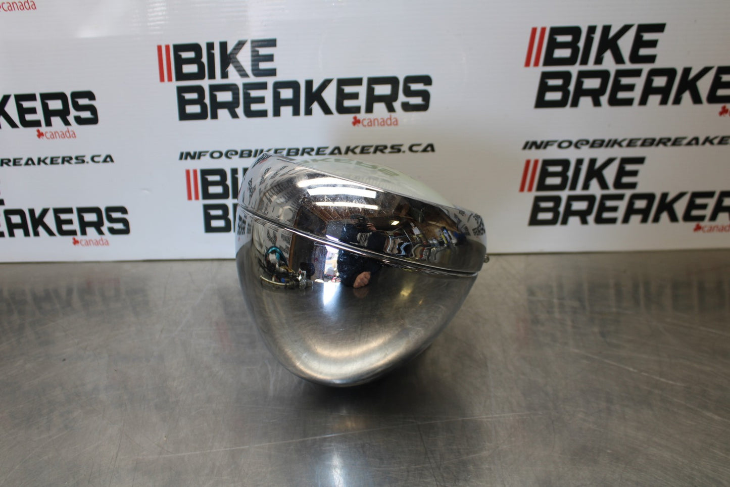 05-06 VICTORY KINGPIN DELUXE SINGLE HEADLIGHT HEAD LAMP LIGHT BB195