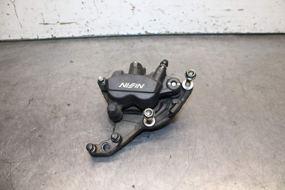 15-16 HONDA CB300F RIGHT FRONT BRAKE CALIPER BB740