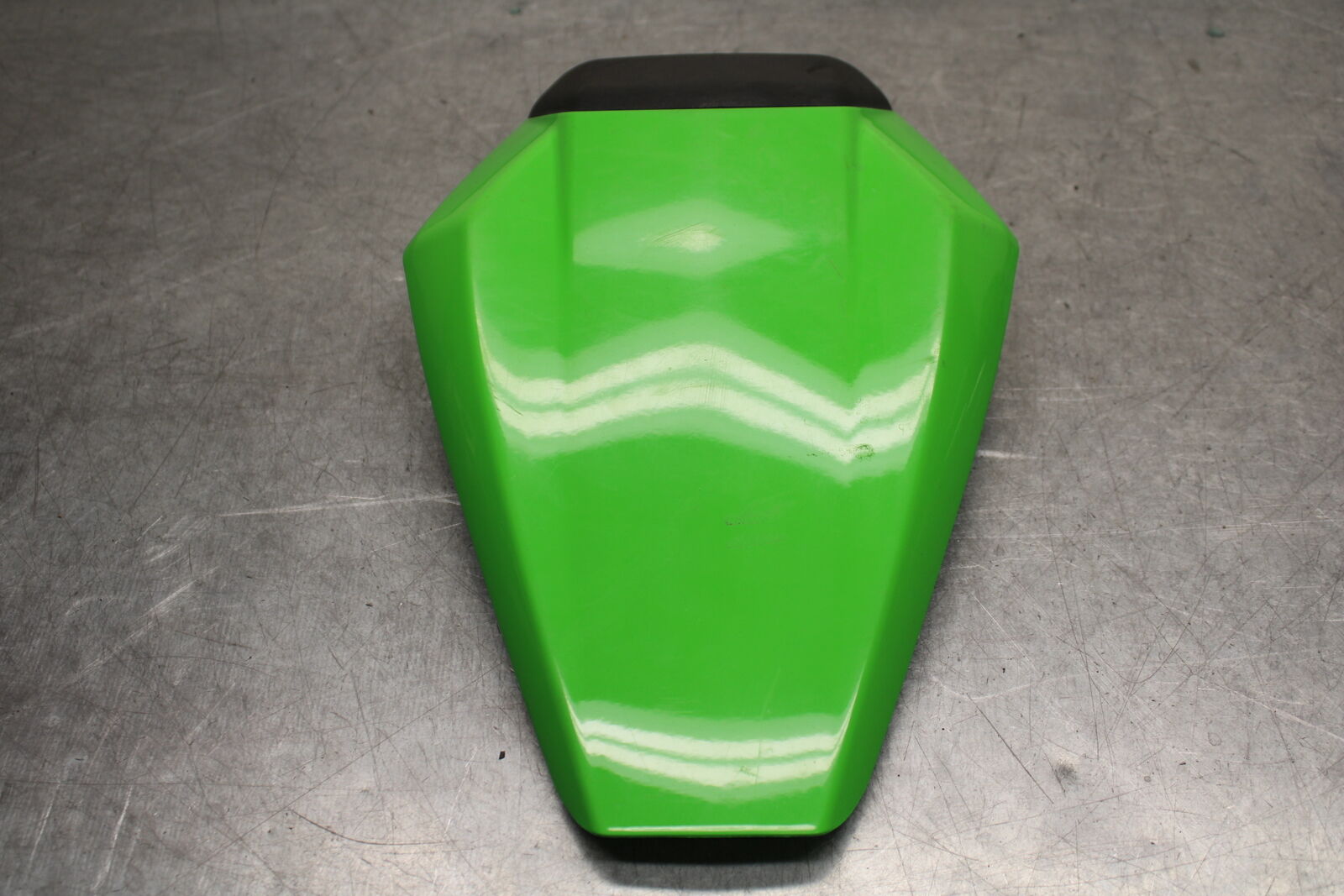 16 KAWASAKI NINJA ZX10R REAR SEAT SOLO COWL FAIRING COVER 99994-0667-51B BB650