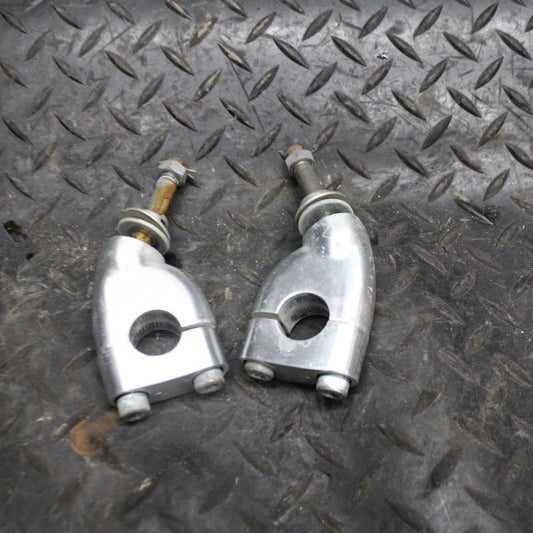 84-85 YAMAHA VIRAGO 1000 HANDLEBAR RISERS BB173