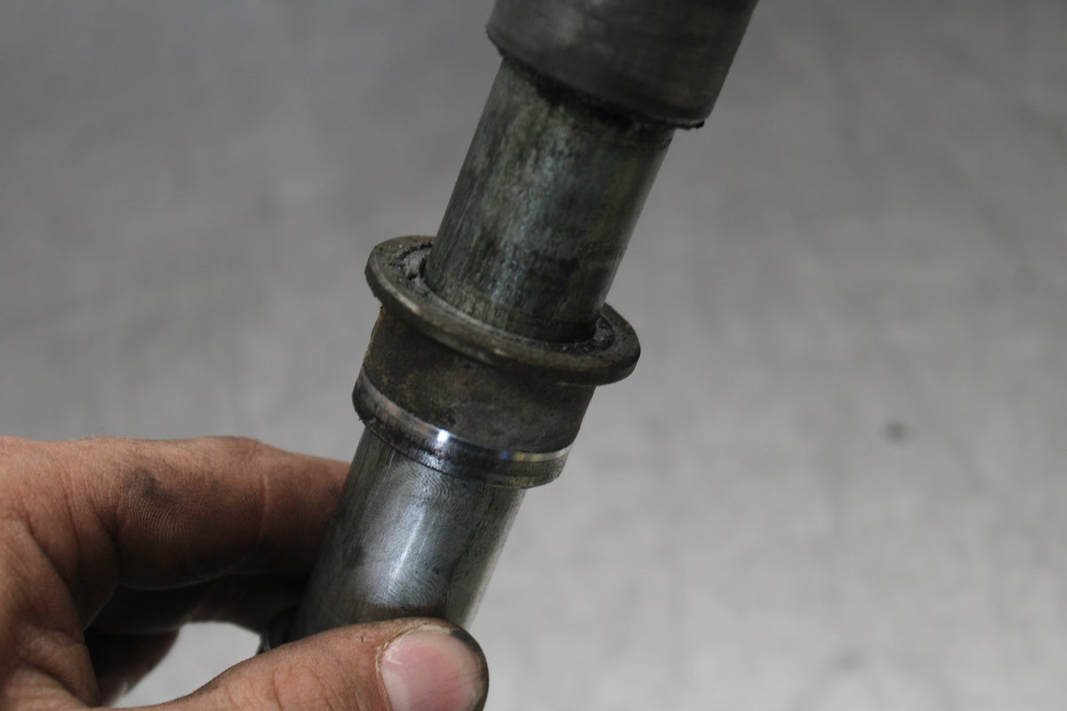 00-05 KAWASAKI NINJA ZX12R FRONT WHEEL RIM AXLE PIVOT BOLT BB892