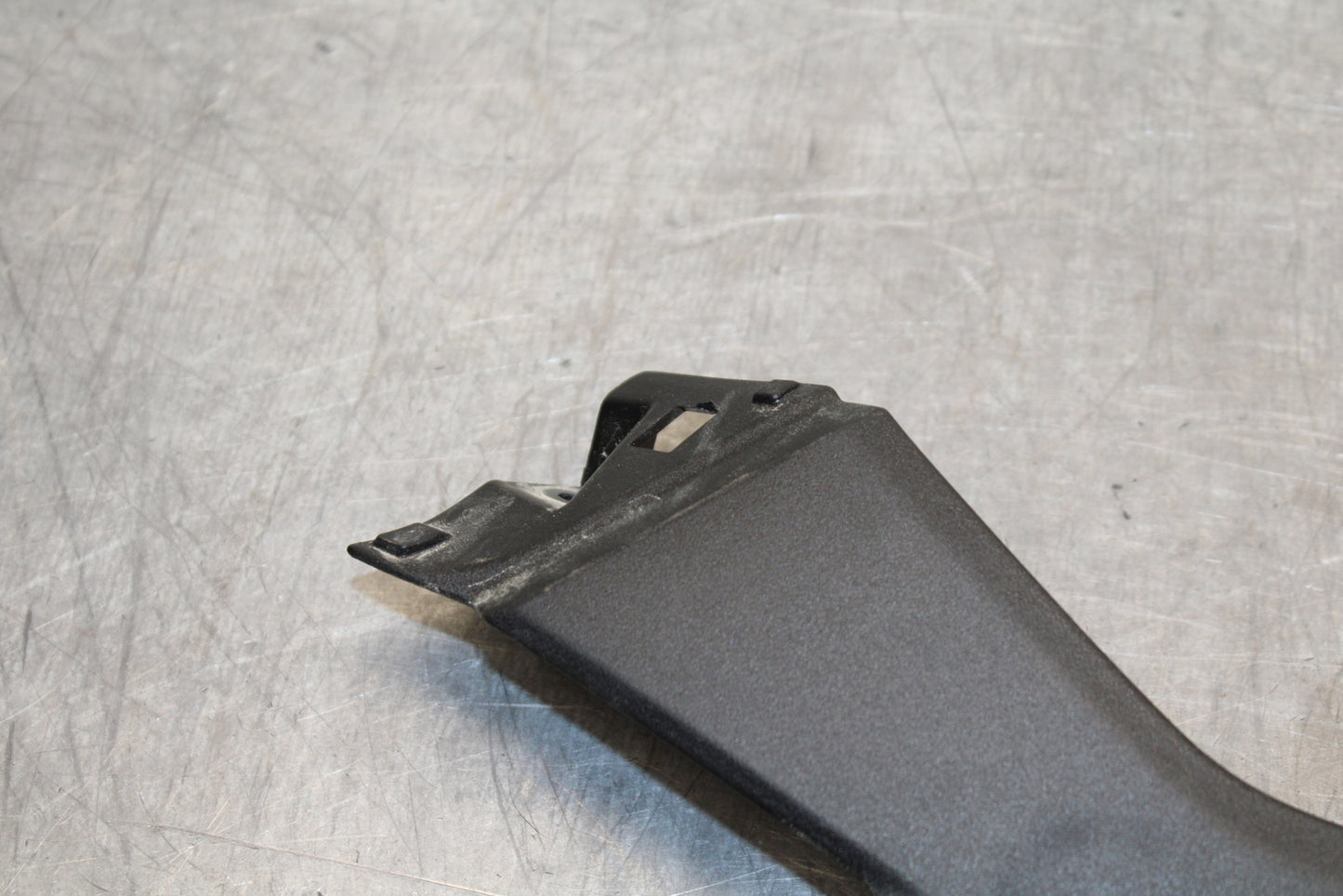 24 KAWASAKI NINJA 500 ABS LEFT GAS TANK FUEL CELL PANEL COVER TRIM COWL  BB730