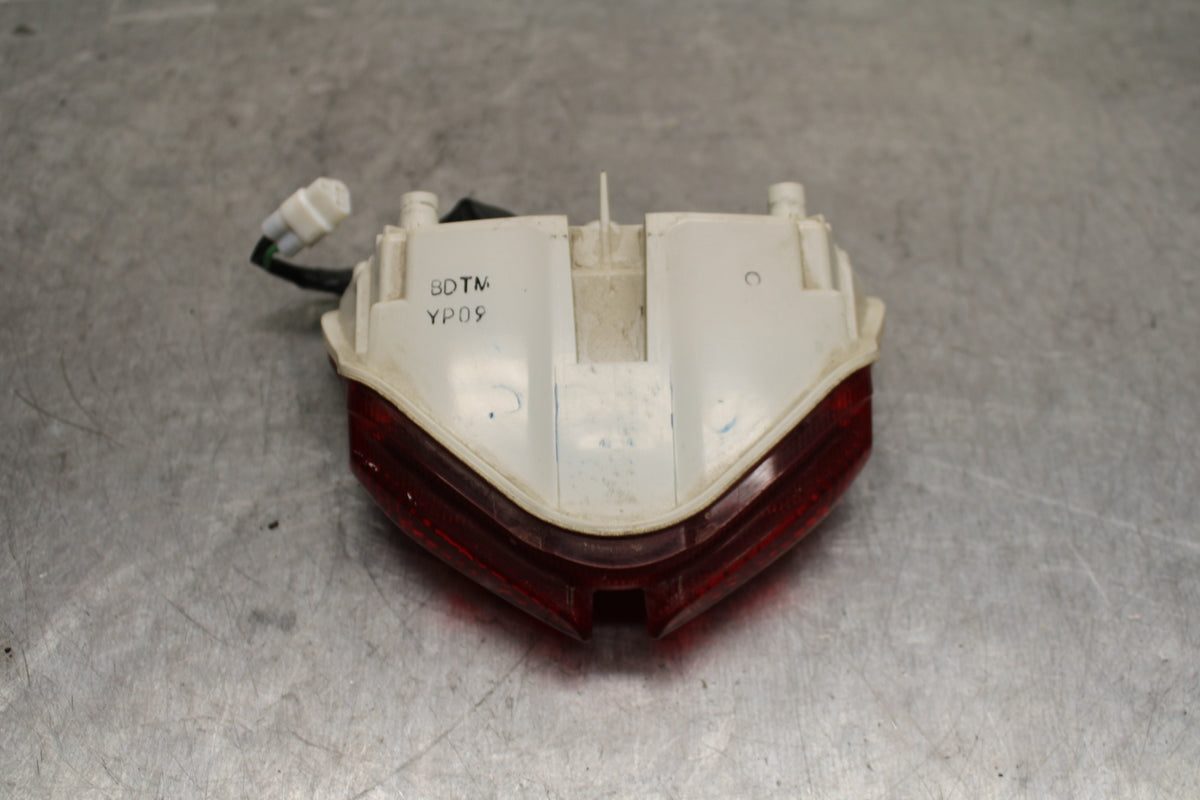 08-10 SUZUKI GSXR750 REAR TAIL TAILLIGHT BACK BRAKE LIGHT BB119