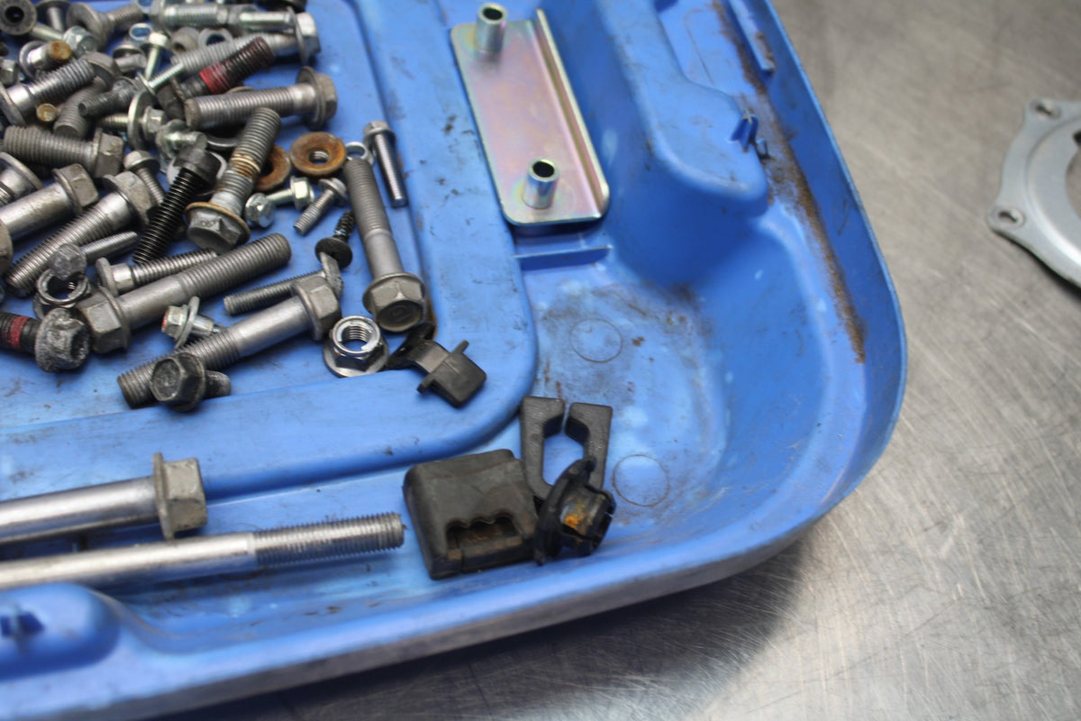 24-25 KAWASAKI NINJA 500 ABS MOUNTING BOLTS HARDWARE SCREWS BB899