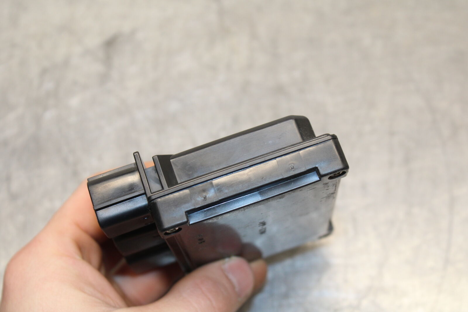 13-17 KAWASAKI NINJA ZX6R ZX636E RELAY ASSEMBLY FUSE BOX BB735