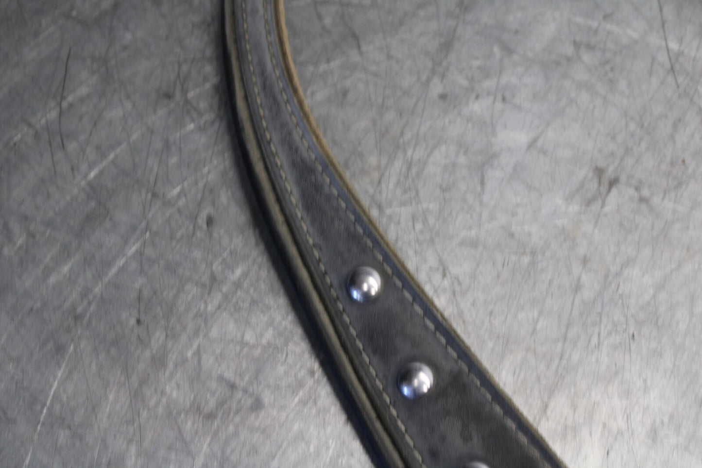 02-04 HONDA VTX1800S GAS TANK FUEL CELL BELT BB712