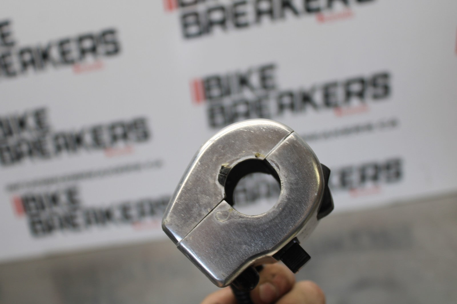 03-08 KAWASAKI VULCAN 1600 LEFT CLIP ON HANDLE HORN SIGNALS SWITCH BB196