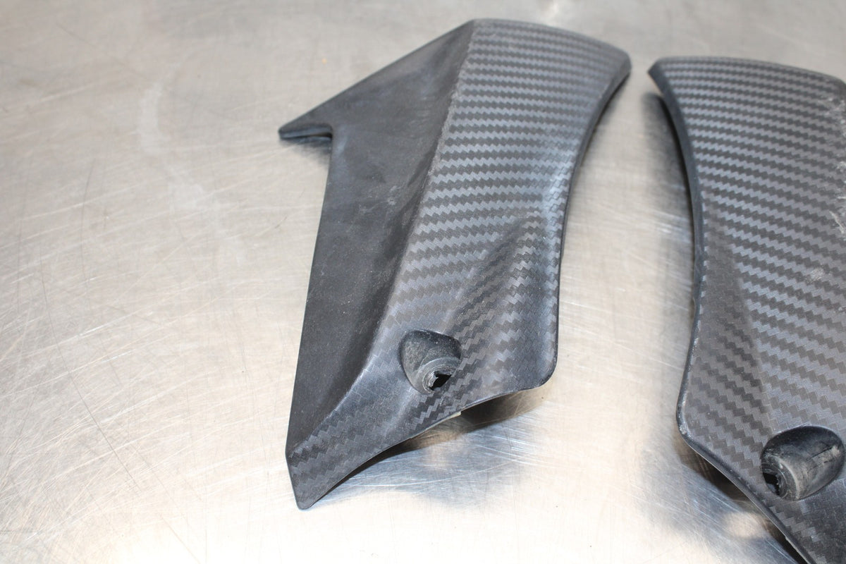 11-24 SUZUKI GSXR750 RIGHT LEFT FRAME MID SIDE COVERS COWLS PANELS TRIM BB871