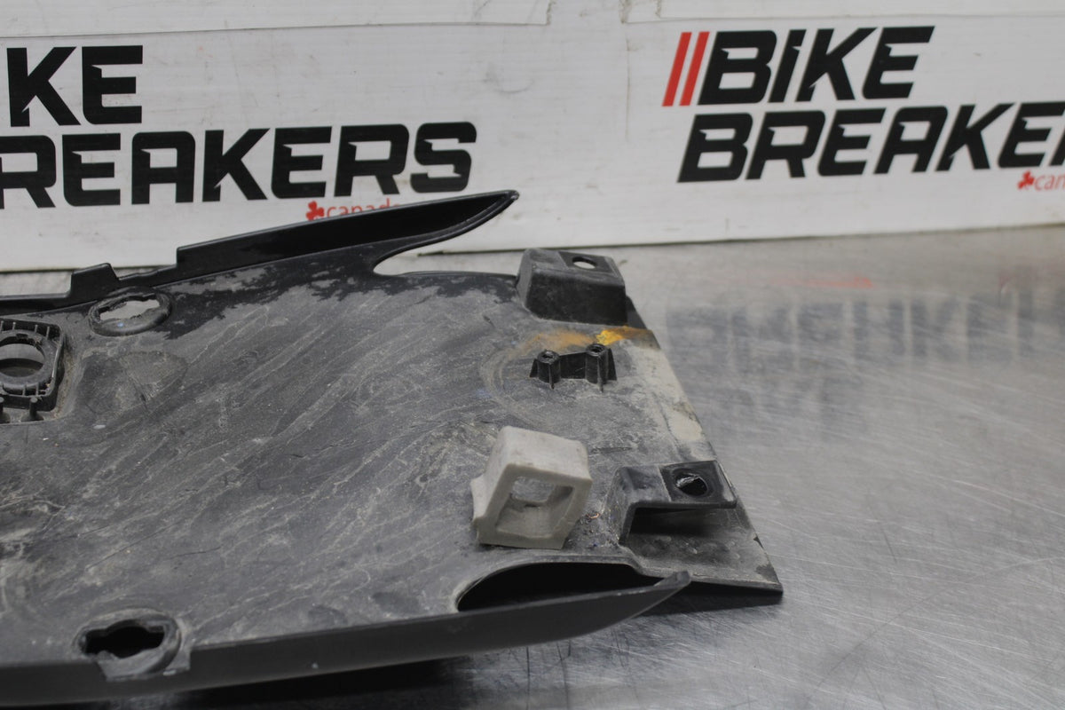 23 KAWASAKI Z900RS REAR BACK TAIL UNDERTAIL FAIRING COWL FENDER BB935
