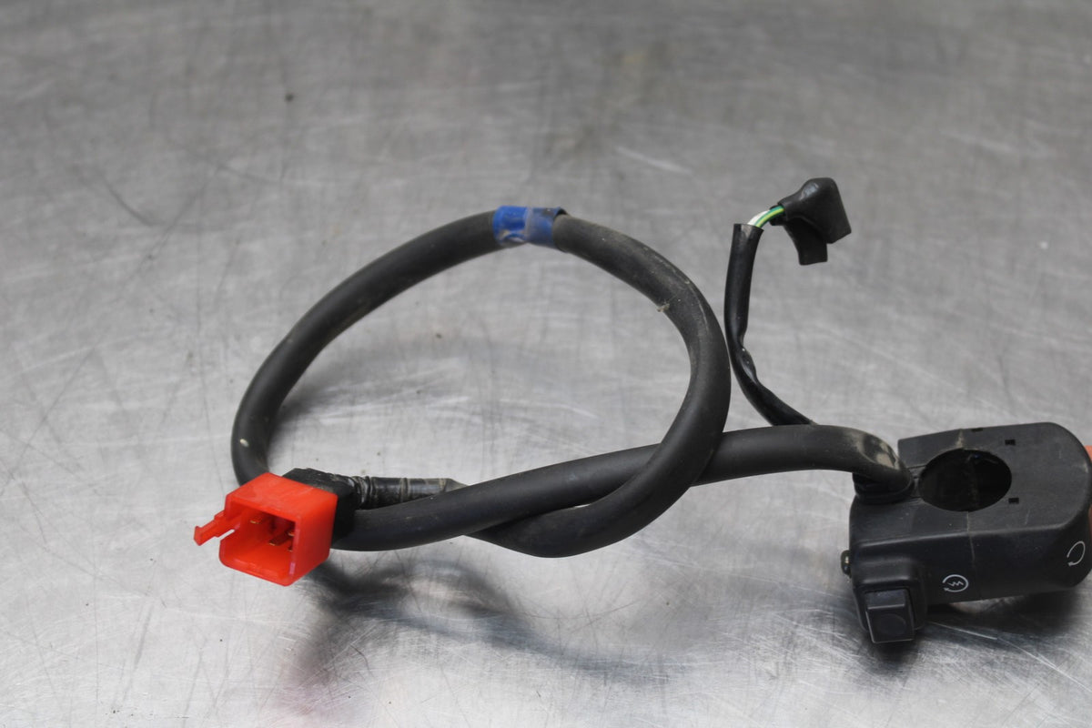 98-05 HONDA SUPER HAWK 1000 VTR1000F RIGHT CLIP ON KILL OFF START SWITCH BB924