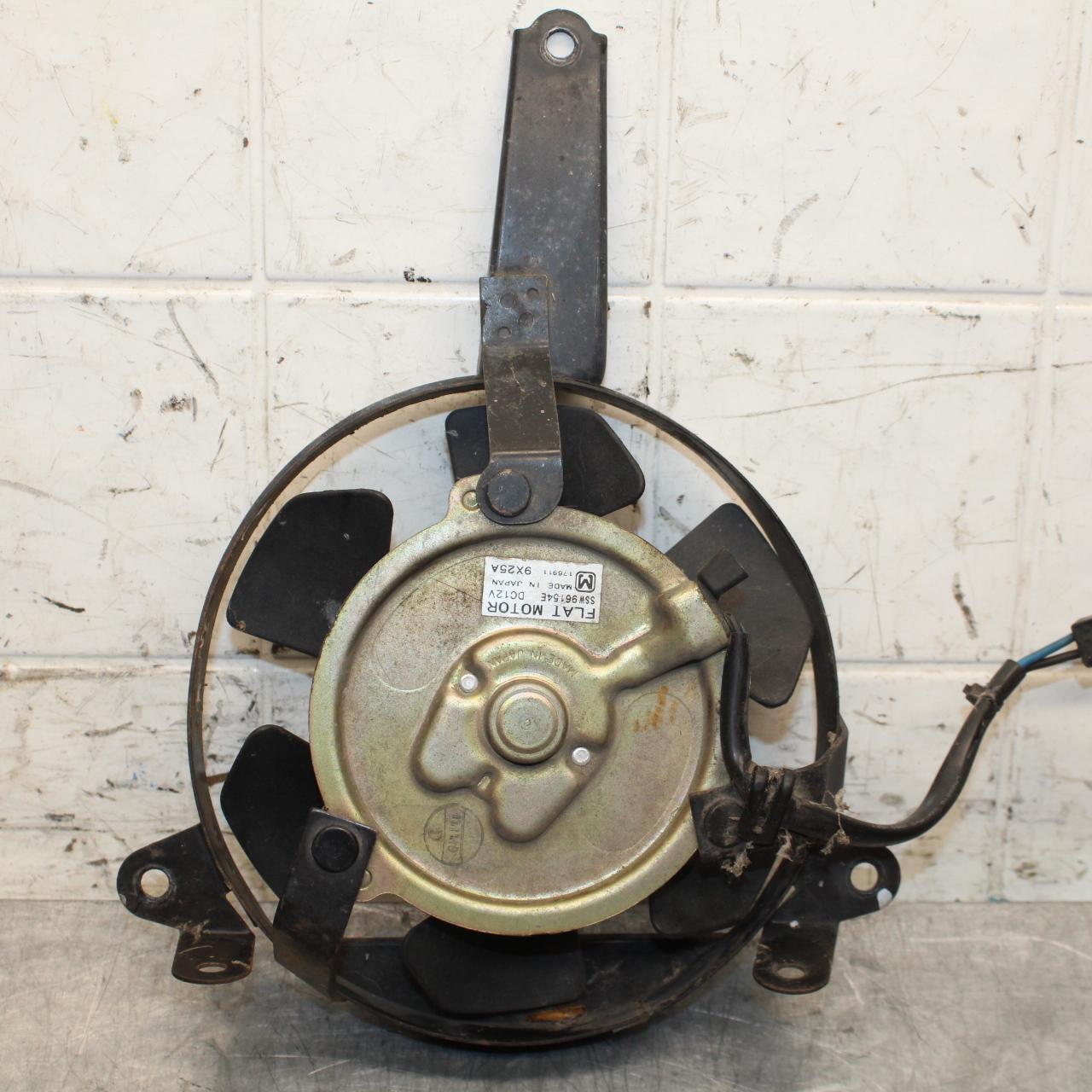 2000 Yamaha YZF R6 ENGINE RADIATOR COOLING FAN 5EB-12405-00-00 BB558