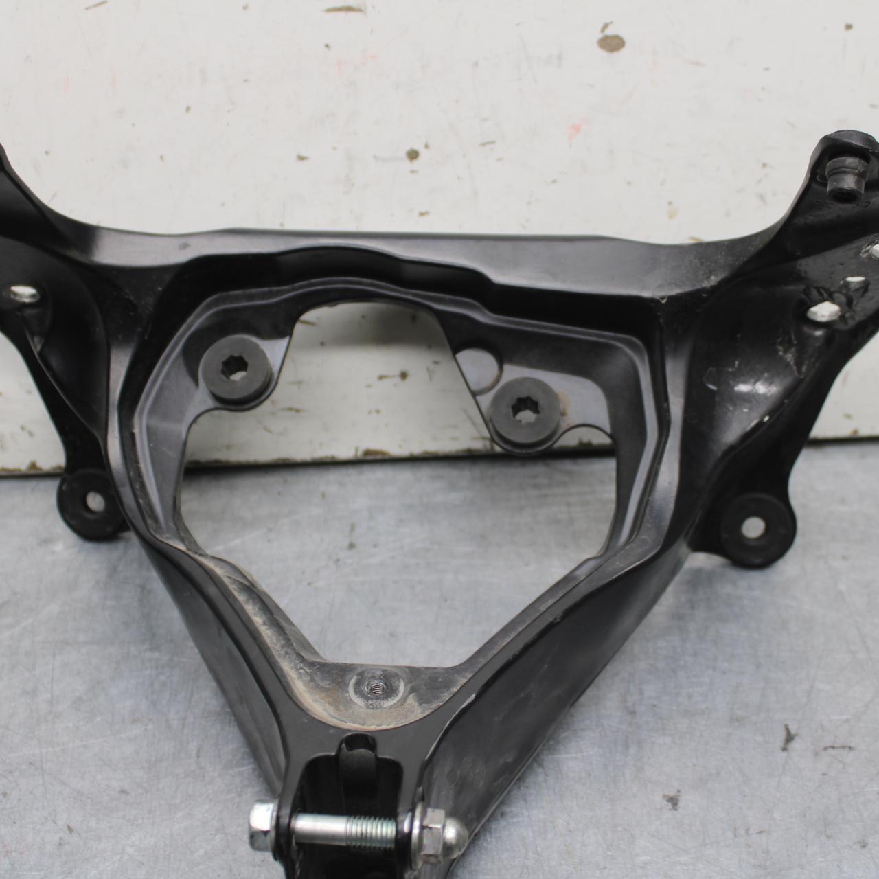 06-07 SUZUKI GSXR750 UPPER FAIRING MIRROR GAUGES STAY BRACKET 94511-01H00 BB645
