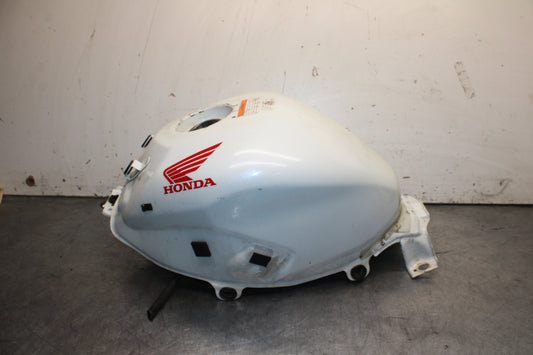 15-16 HONDA CB300F GAS TANK FUEL CELL PETROL RESERVOIR BB740