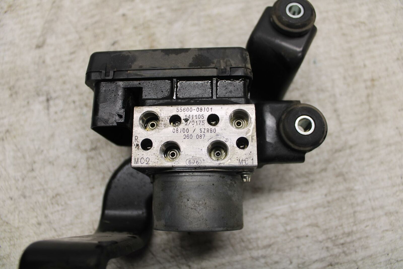 15-16 SUZUKI GSXS750 ABS PUMP UNIT MODULE BB374
