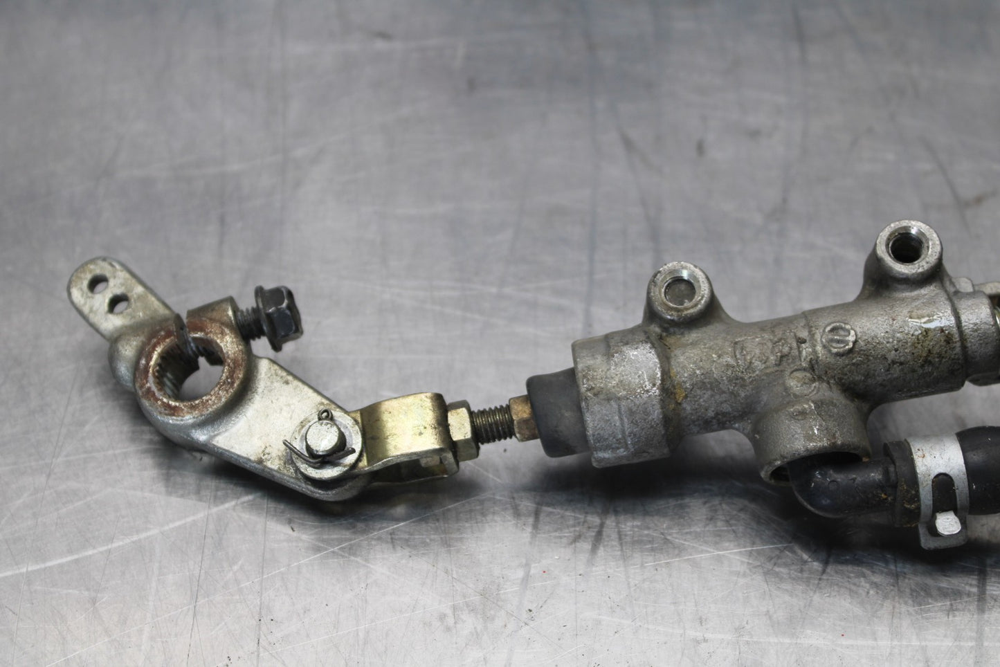 03-08 KAWASAKI VULCAN 1600 REAR BACK BRAKE MASTER CYLINDER W RESERVOIR BB196