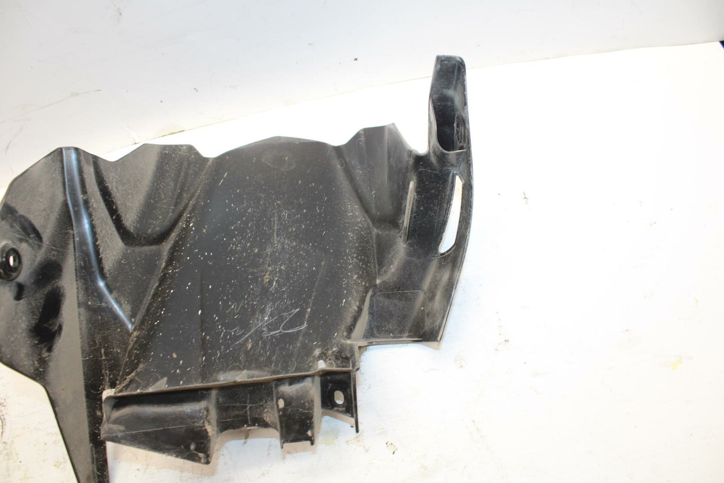 17-20 KAWASAKI NINJA 650 EX650 ABS REAR BACK WHEEL TIRE HUGGER FENDER BB277