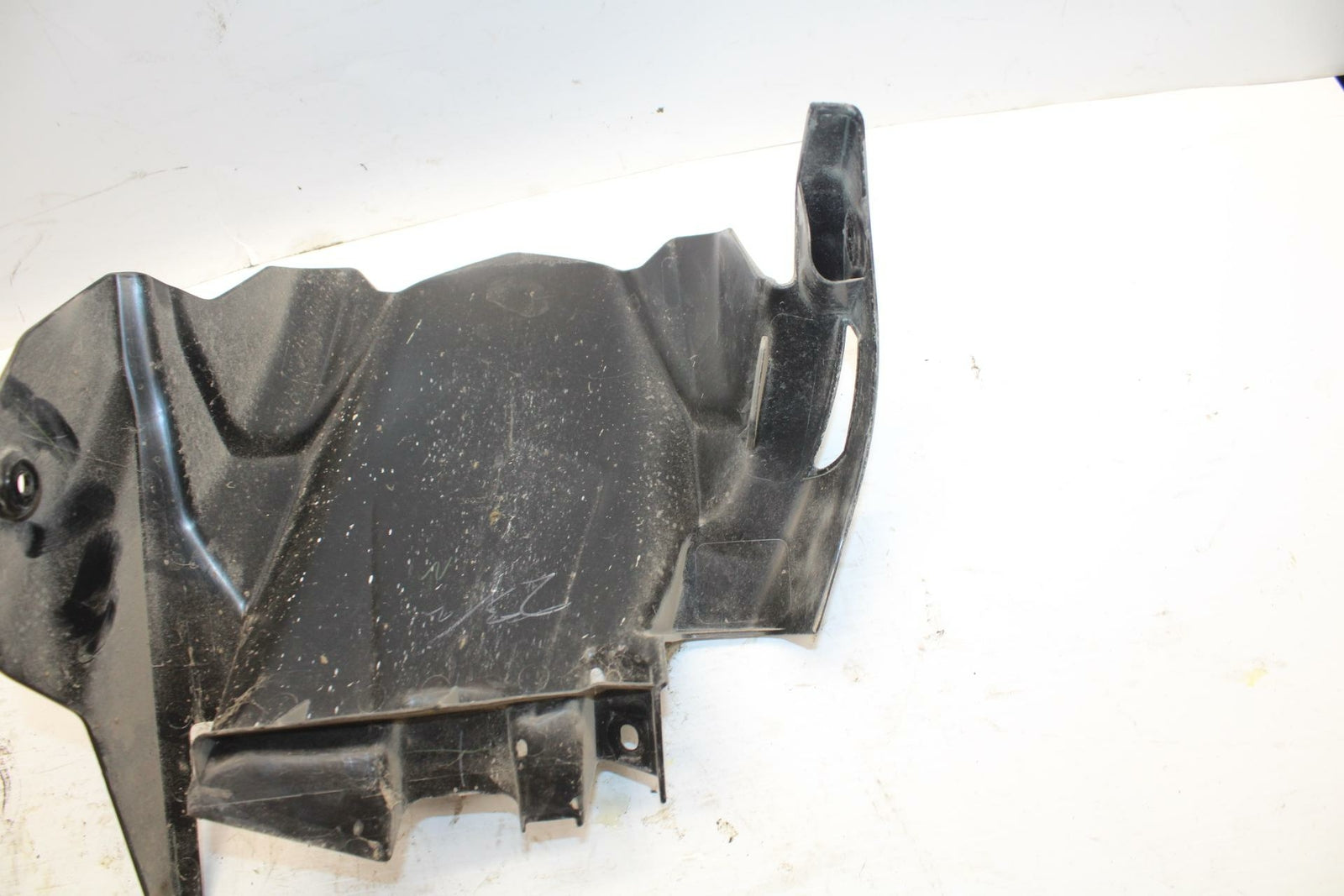 17-20 KAWASAKI NINJA 650 EX650 ABS REAR BACK WHEEL TIRE HUGGER FENDER BB277