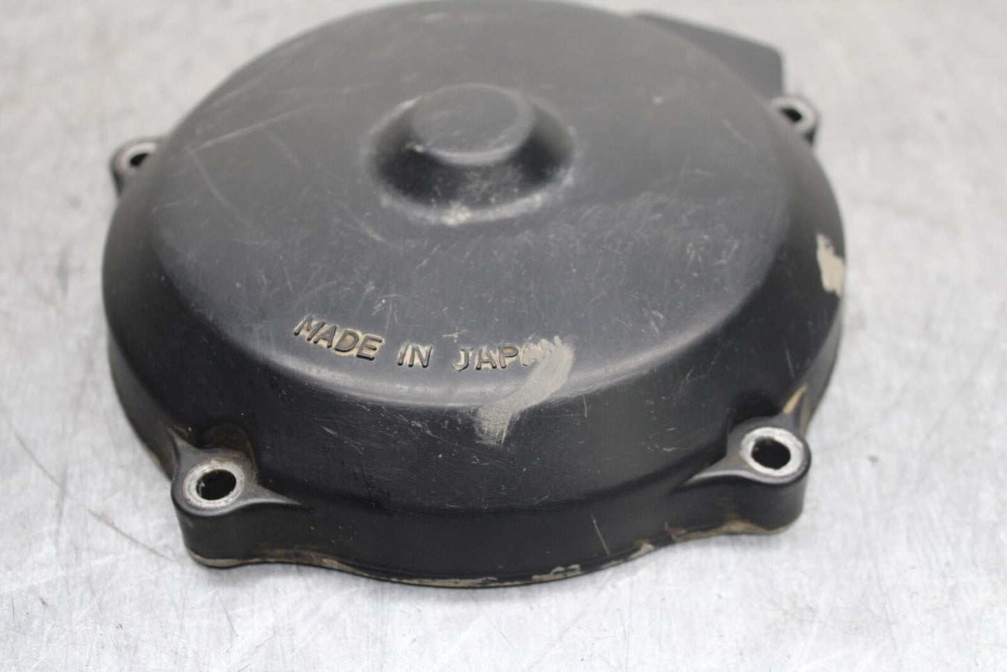 82-83 YAMAHA IT175 ENGINE MOTOR STATOR GENERATOR MAGNETO COVER BB108