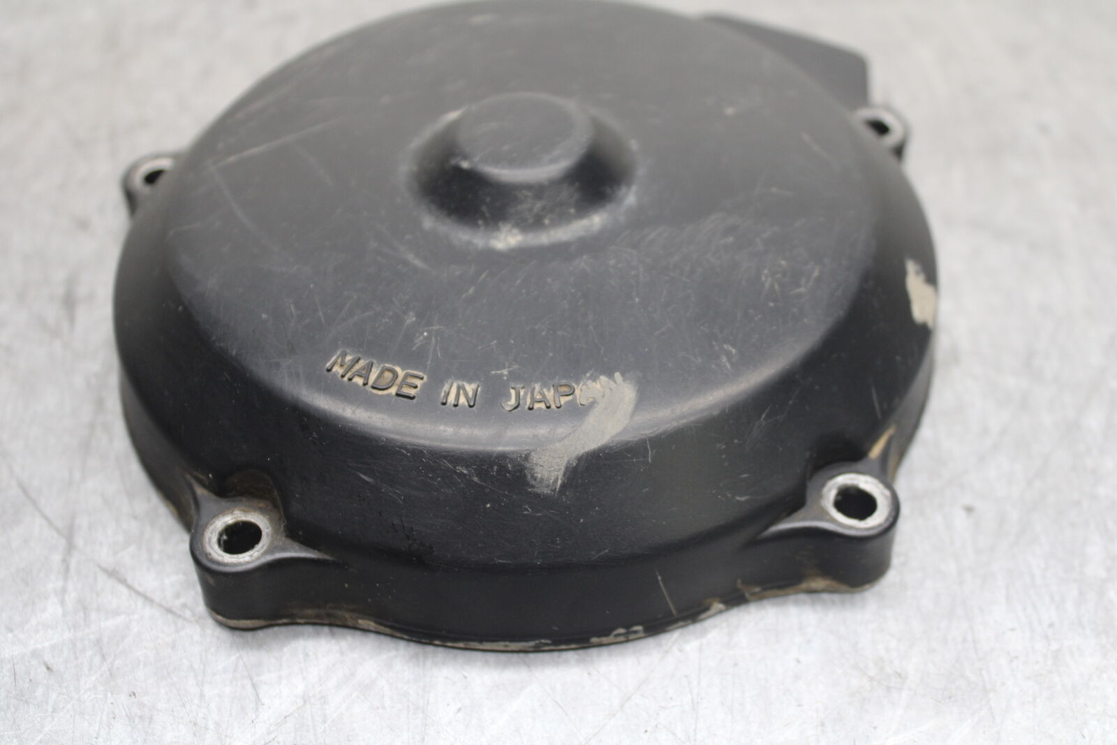 82-83 YAMAHA IT175 ENGINE MOTOR STATOR GENERATOR MAGNETO COVER BB108