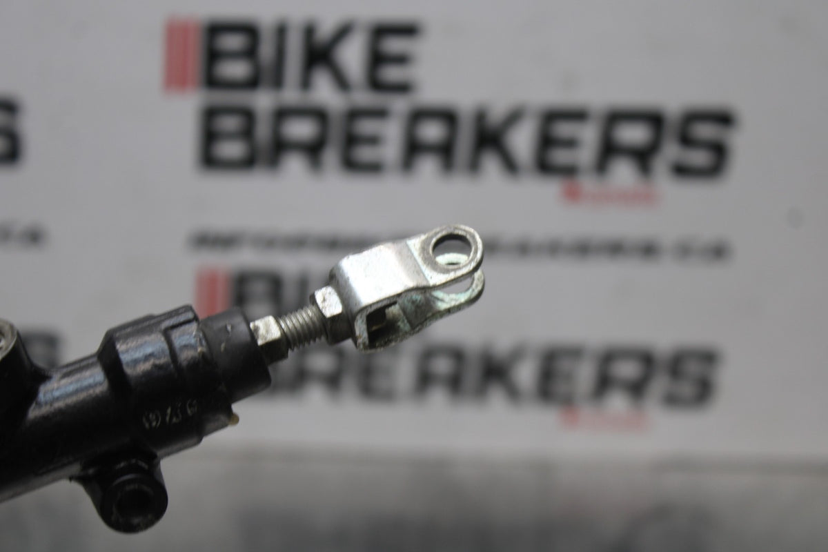 09 KAWASAKI NINJA 250R REAR BACK BRAKE MASTER CYLINDER W RESERVOIR BB824