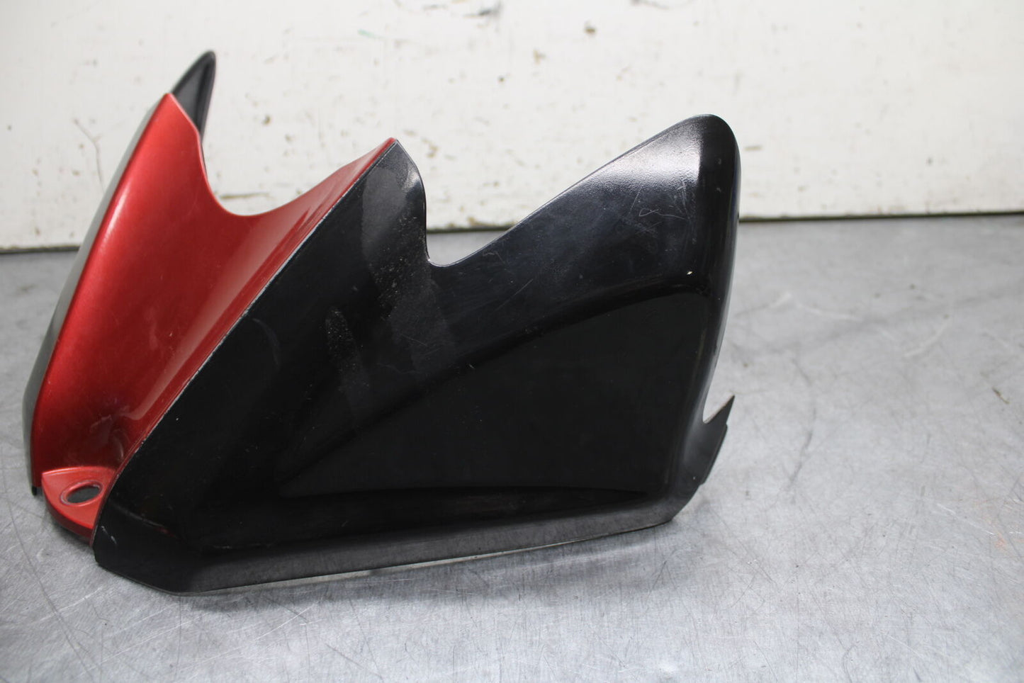 08-10 SUZUKI GSXR 600  FRONT GAS TANK FUEL CELL FAIRING COWL COVER TRIM BB101