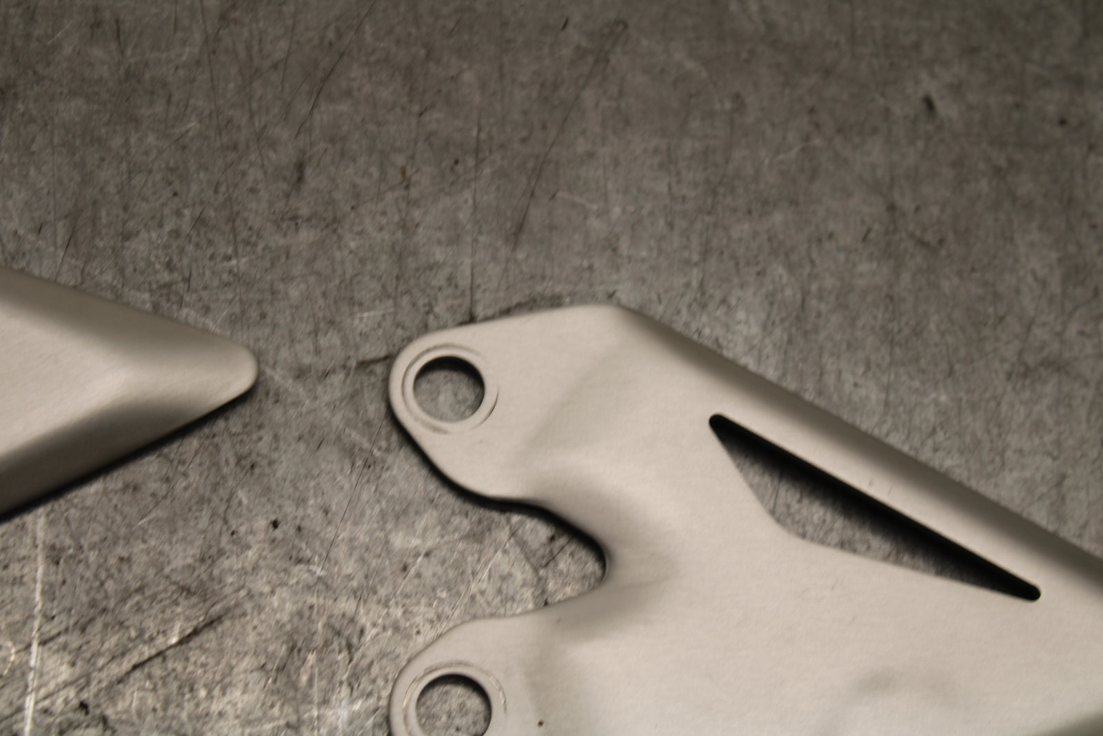 18-23 KAWASAKI NINJA 400 REARSET REAR SET HEEL GUARD COVER BB660 