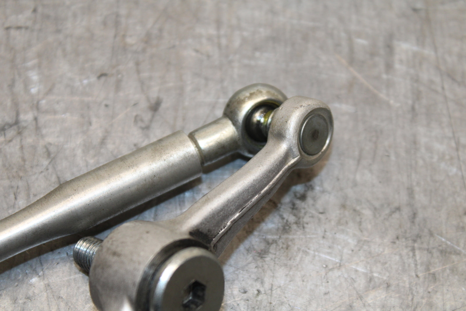 06 YAMAHA YZF R6 SHIFTER LINKAGE SHIFT LINK PEDAL BB716