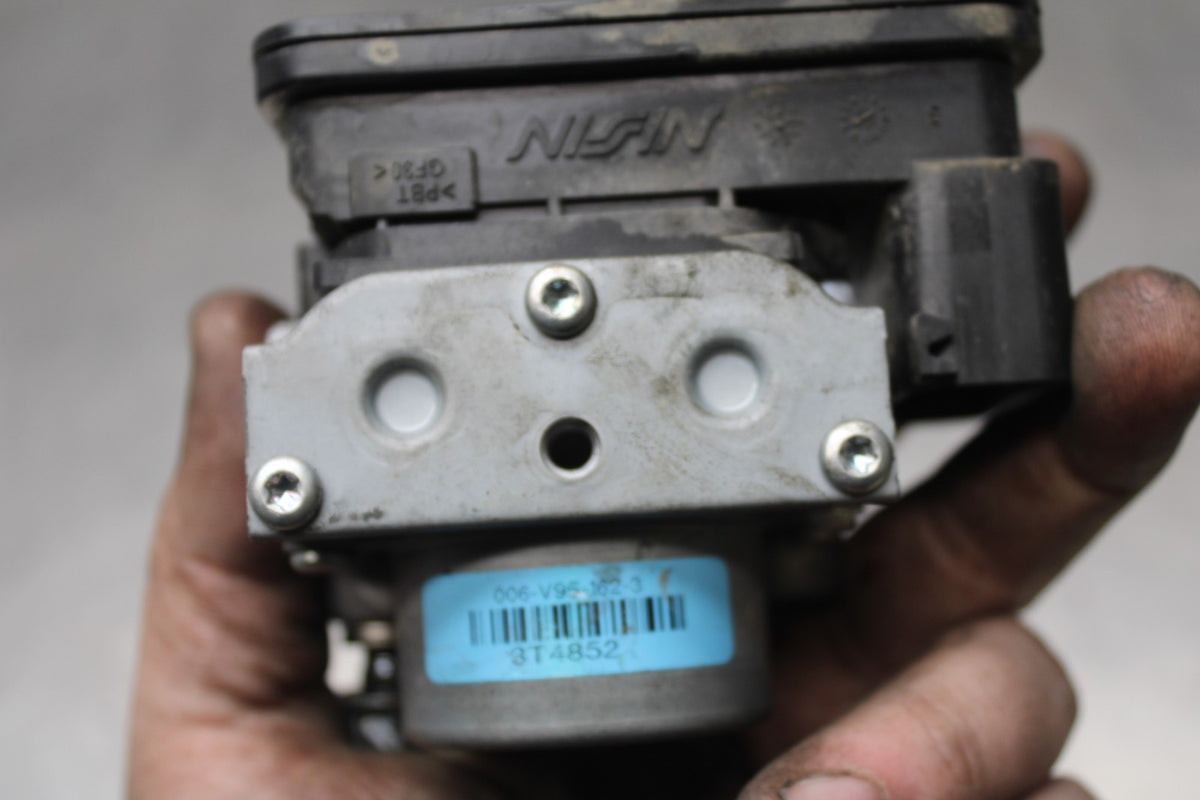 18 HONDA CB500F ABS PUMP UNIT MODULE BB861