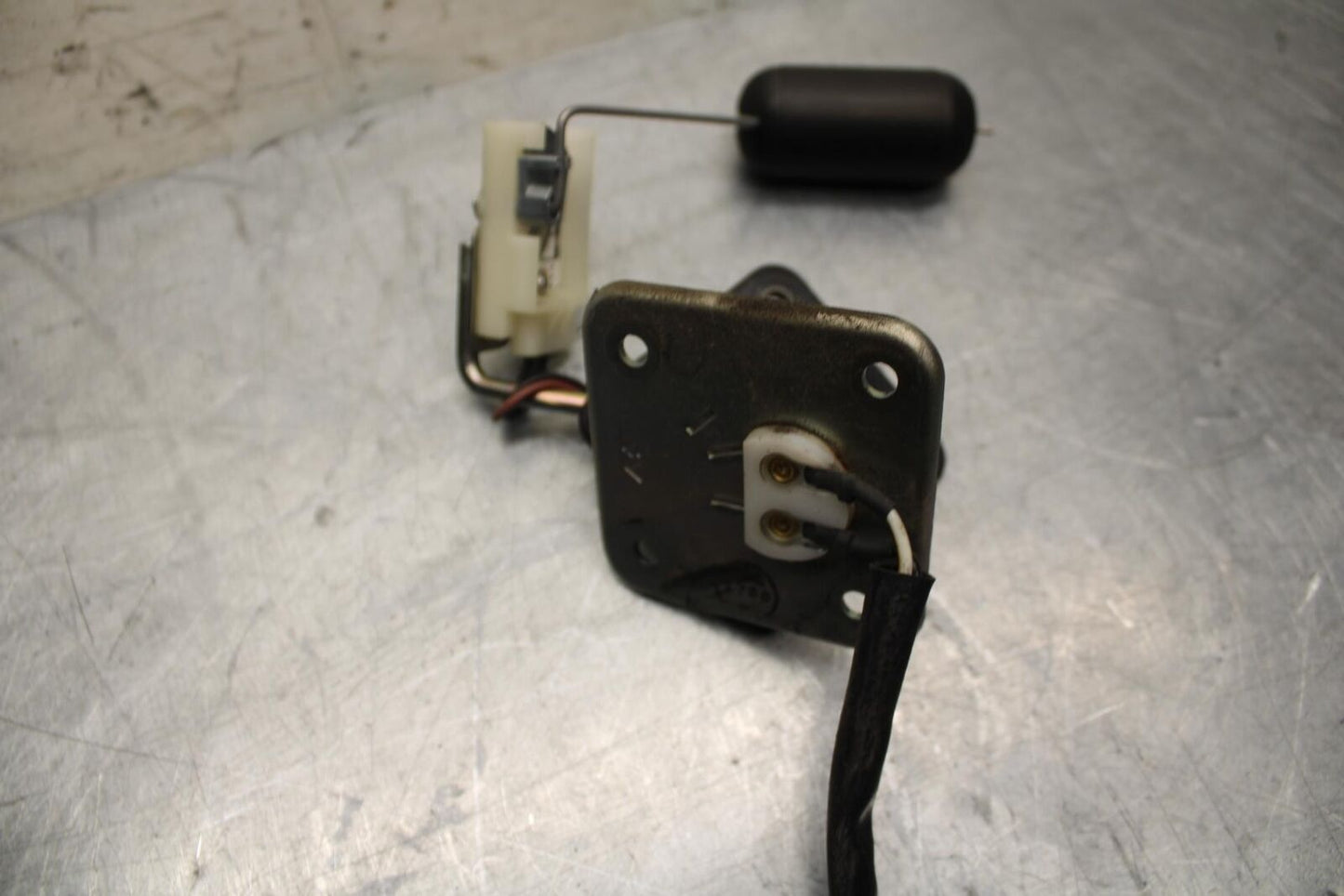 11 KAWASAKI NINJA 650 ER EX 650 FUEL LEVEL GAS PETROL SENDER UNIT BB503