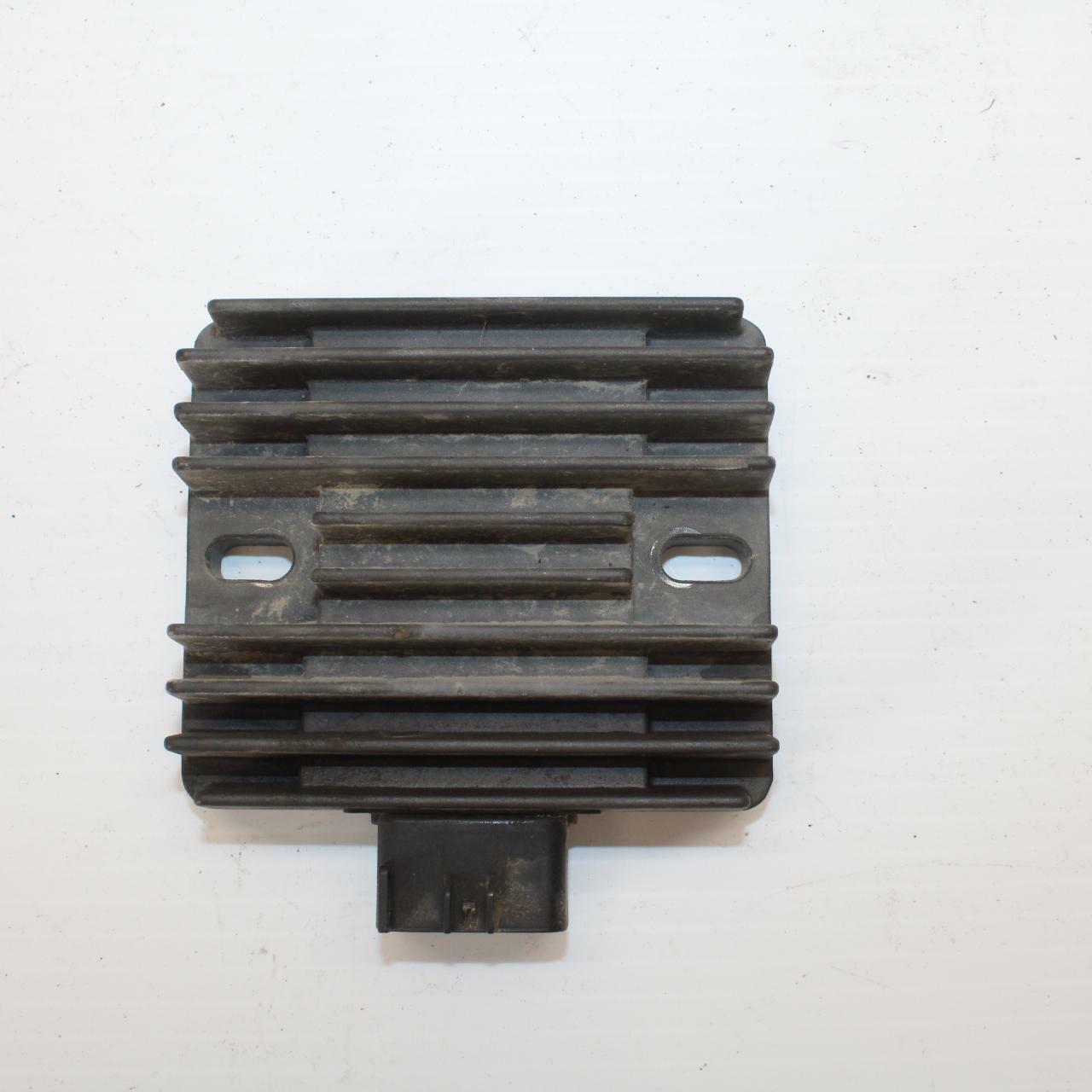 08-16 YAMAHA YZF R6 RECTIFIER VOLTAGE REGULATOR BB273