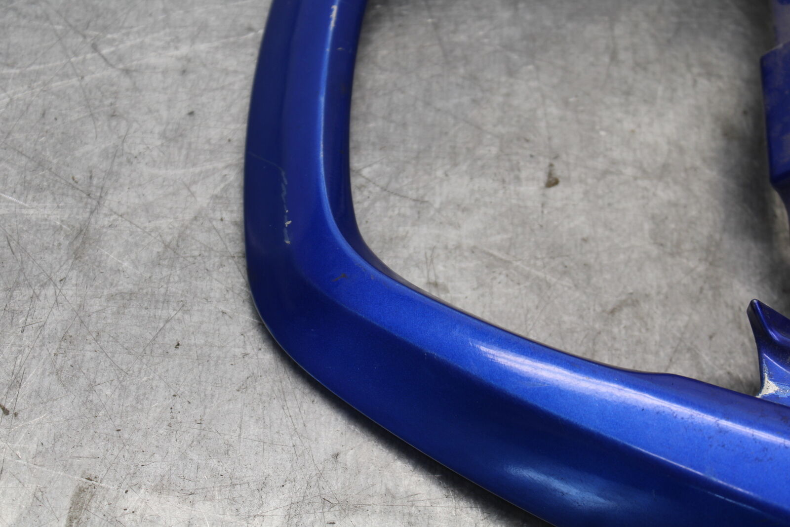 03-07 SUZUKI SV1000S PASSENGER REAR SEAT GRAB BAR HANDLE  BB657