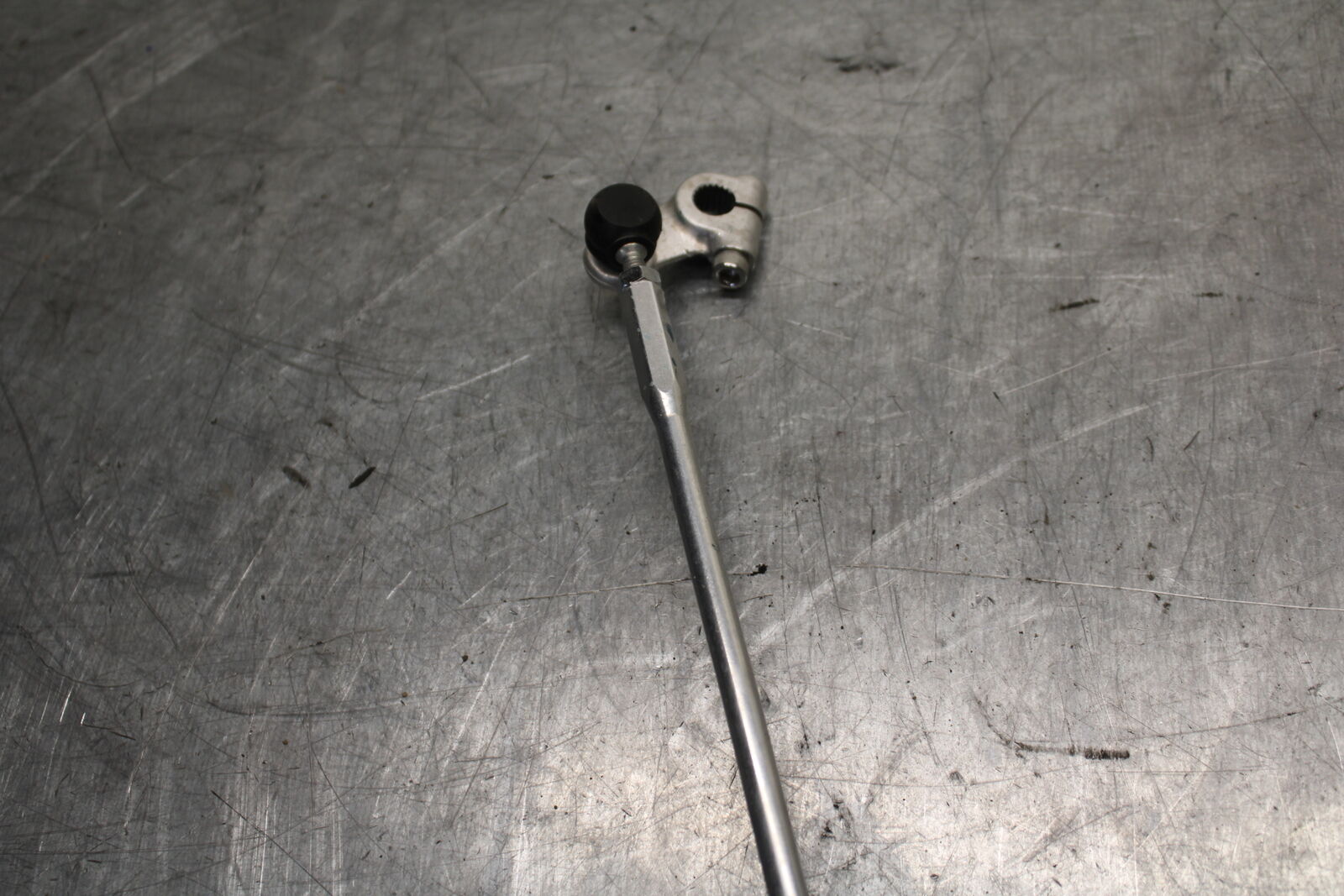 11-24 SUZUKI GSXR750 SHIFTER LINKAGE SHIFT LINK PEDAL BB714