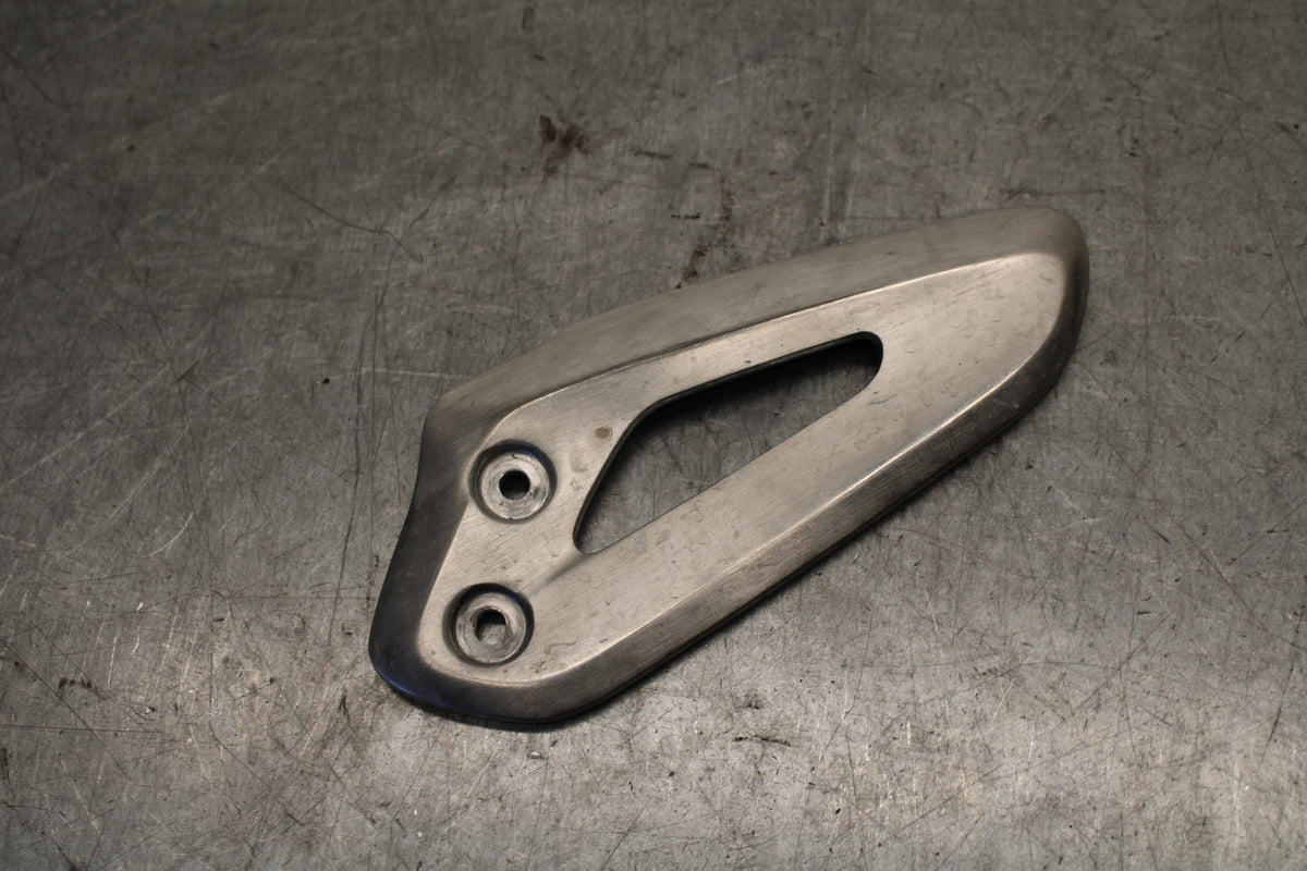 19-21 TRIUMPH SPEED TWIN 1200 LEFT REARSET REAR SET HEEL GUARD COVER  BB653