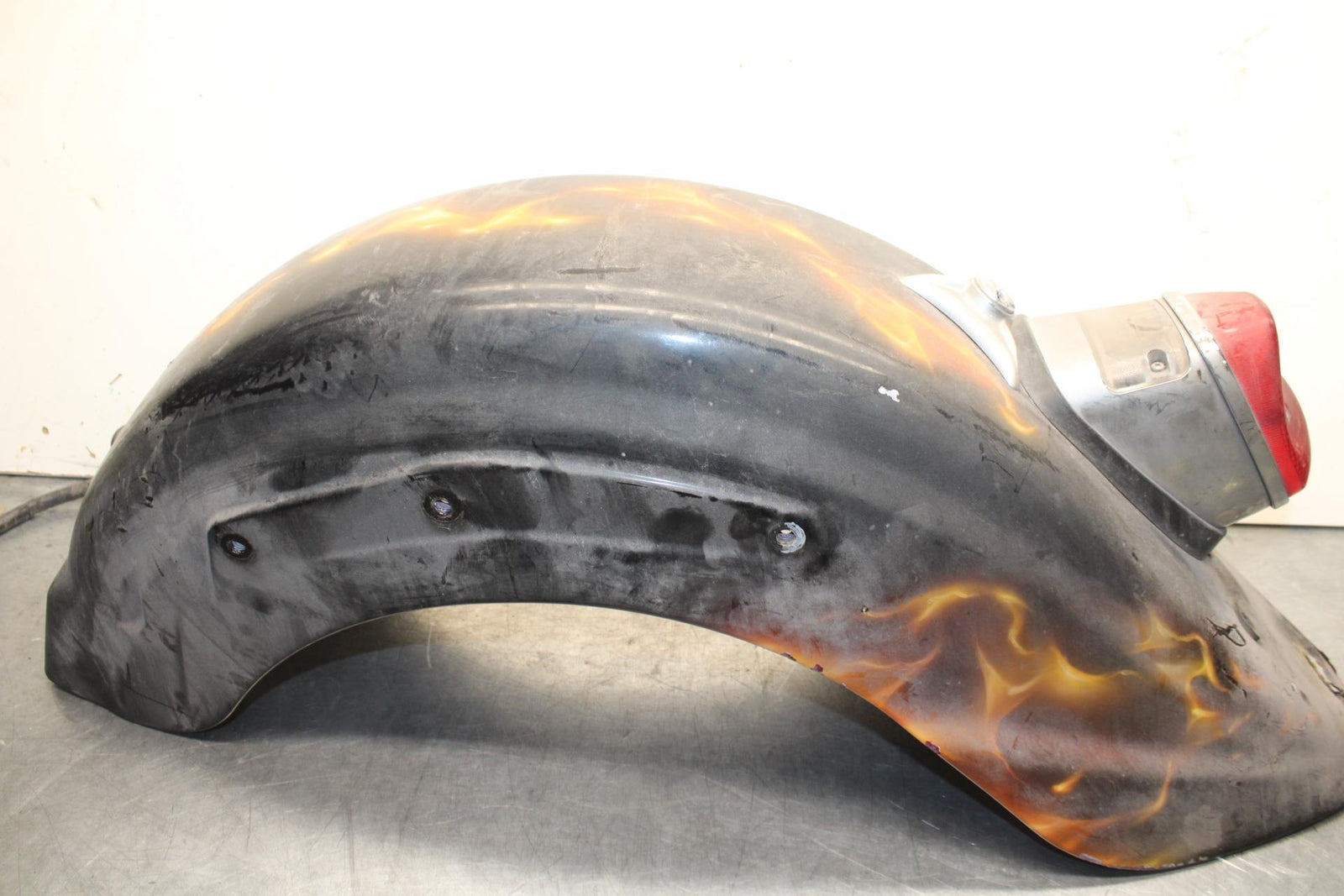 03-08 KAWASAKI VULCAN 1600 REAR BACK WHEEL FENDER MUD GUARD BB616